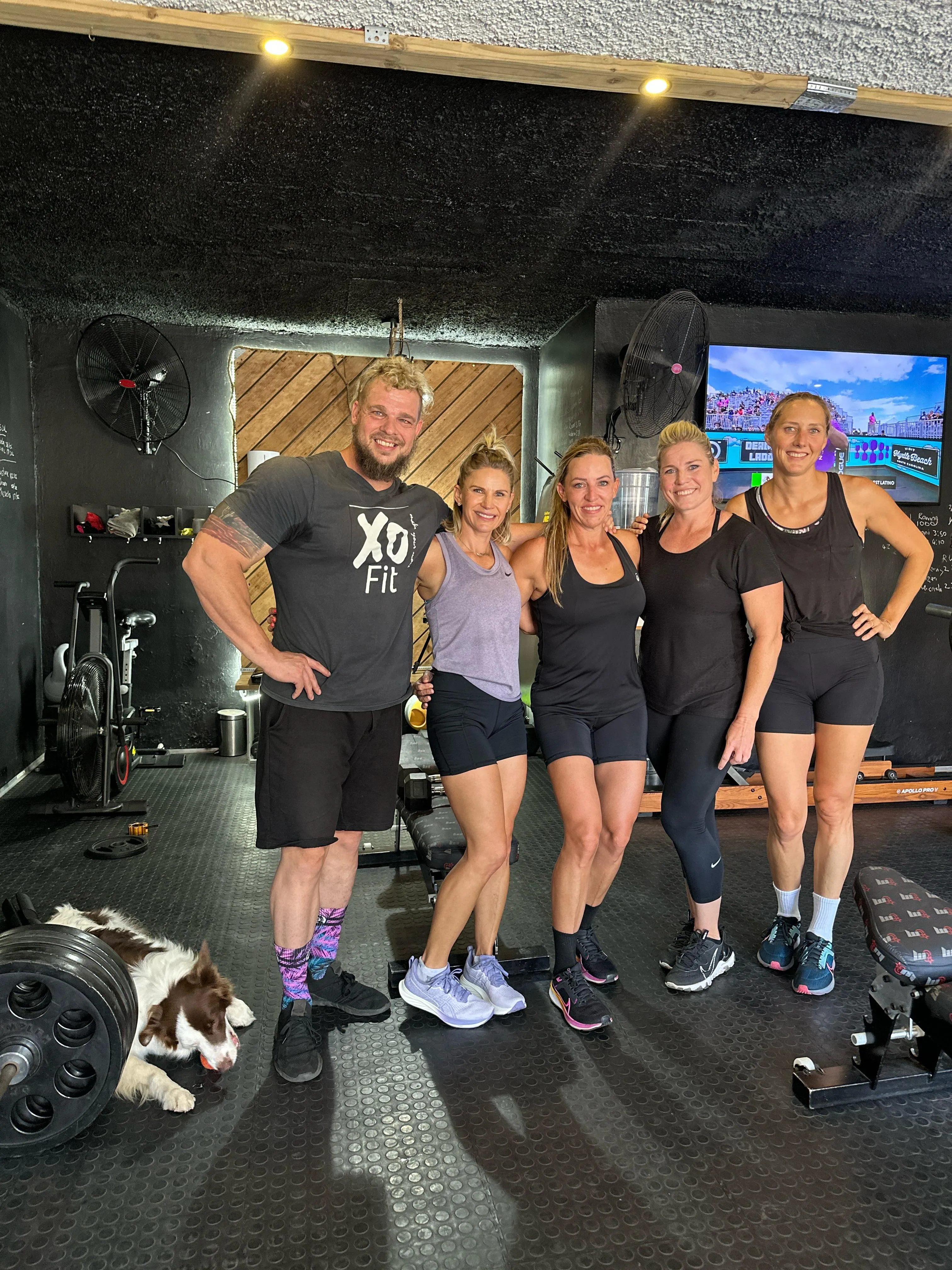 The XO Fit gym: group of six with the dog